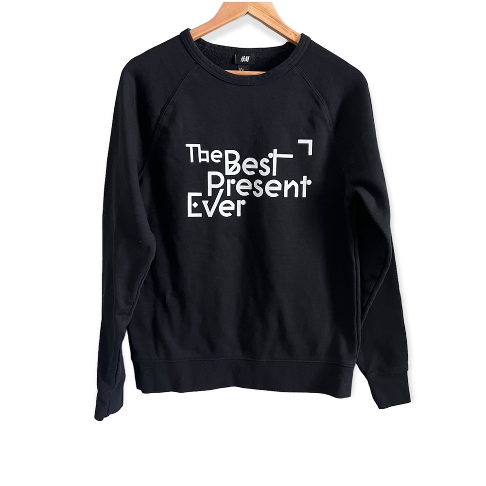H&M Best Present Ever Holiday Crew Neck Sweatshirt Black Size Medium NWOT